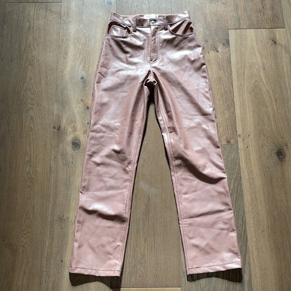 Abercrombie & Fitch The 90s Straight Ultra High Rise Pink Faux Leather Pants 27 - Picture 5 of 12